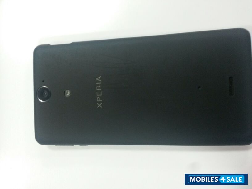 Black Sony Xperia V