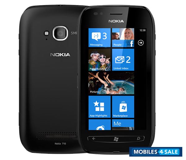 Black Nokia Lumia 710