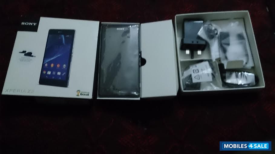 Black Sony Xperia Z2