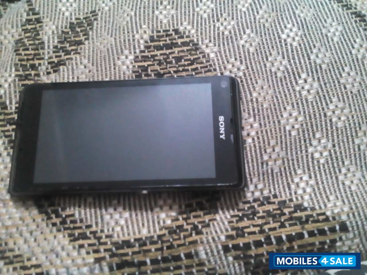 Black Sony Xperia L