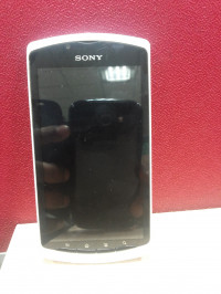 White Sony Xperia