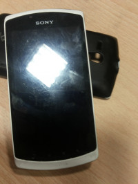 White Sony Xperia