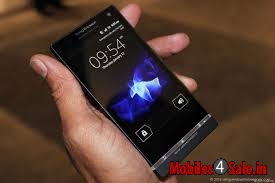 Black Sony Xperia S