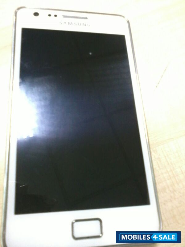 White Samsung Galaxy S2