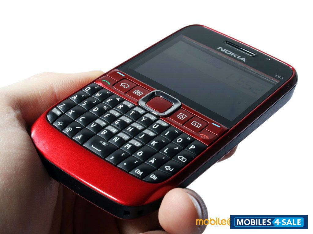 Red Nokia E63