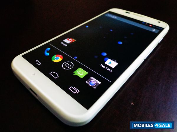 White Motorola MOTO X