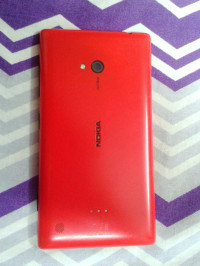 Red Nokia Lumia 720