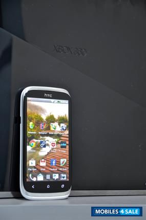 White HTC Desire X