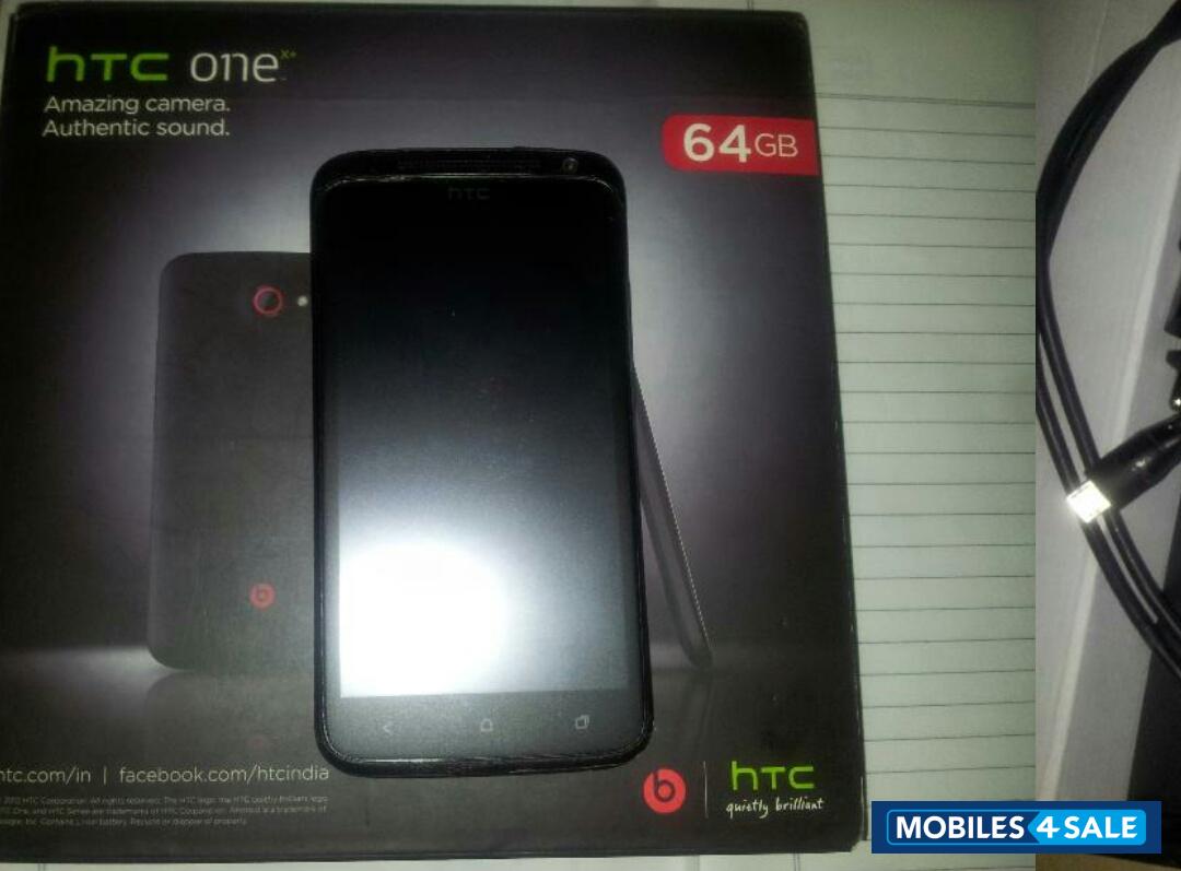 Black HTC One X Plus