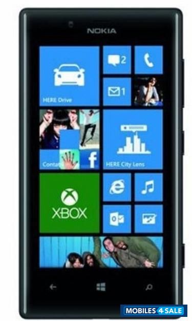 Black Nokia Lumia 720