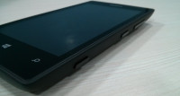 Black Nokia Lumia 525