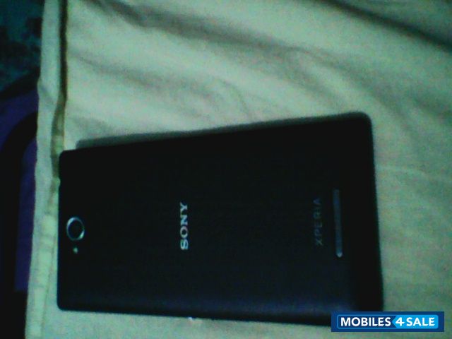 Black Sony Xperia C