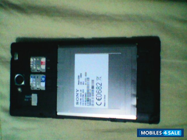 Black Sony Xperia C