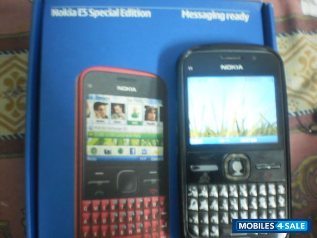 Black Nokia E5-00