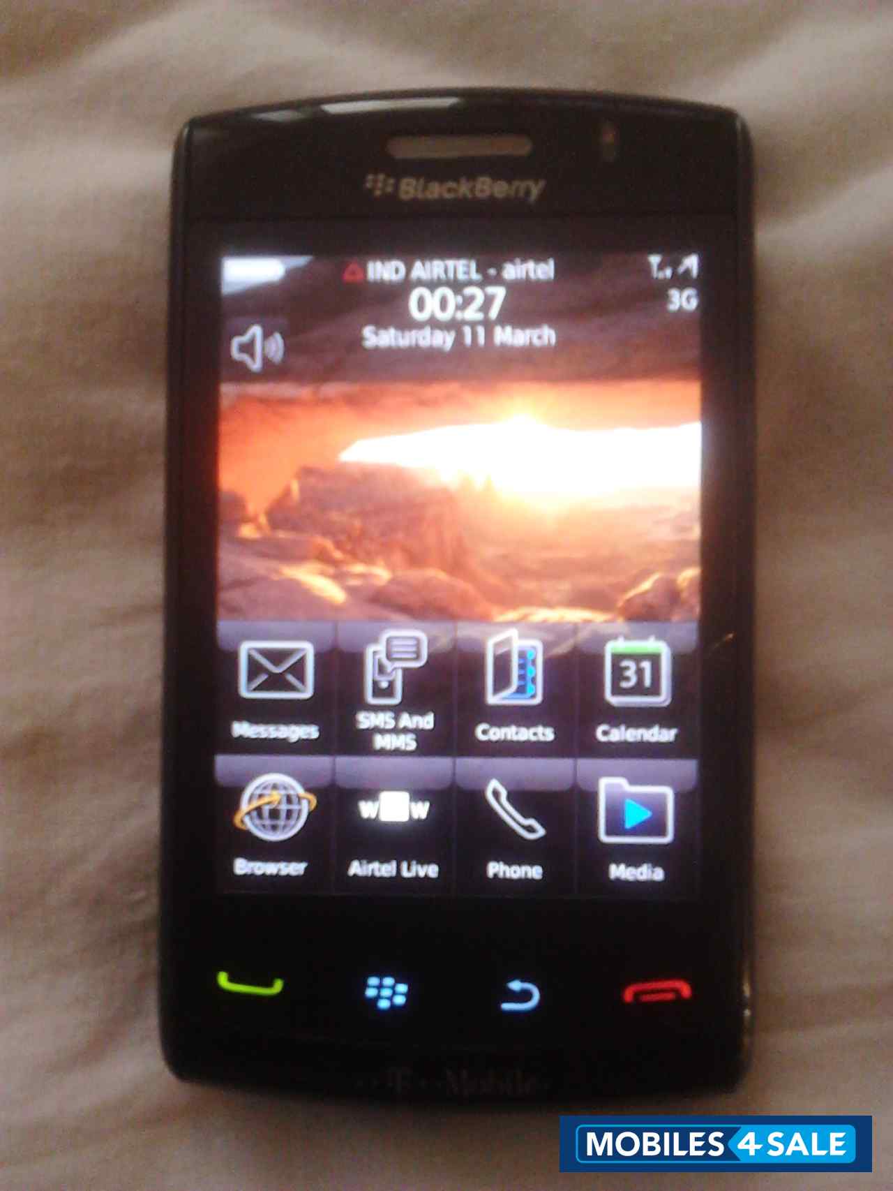 BlackBerry Storm2 9520