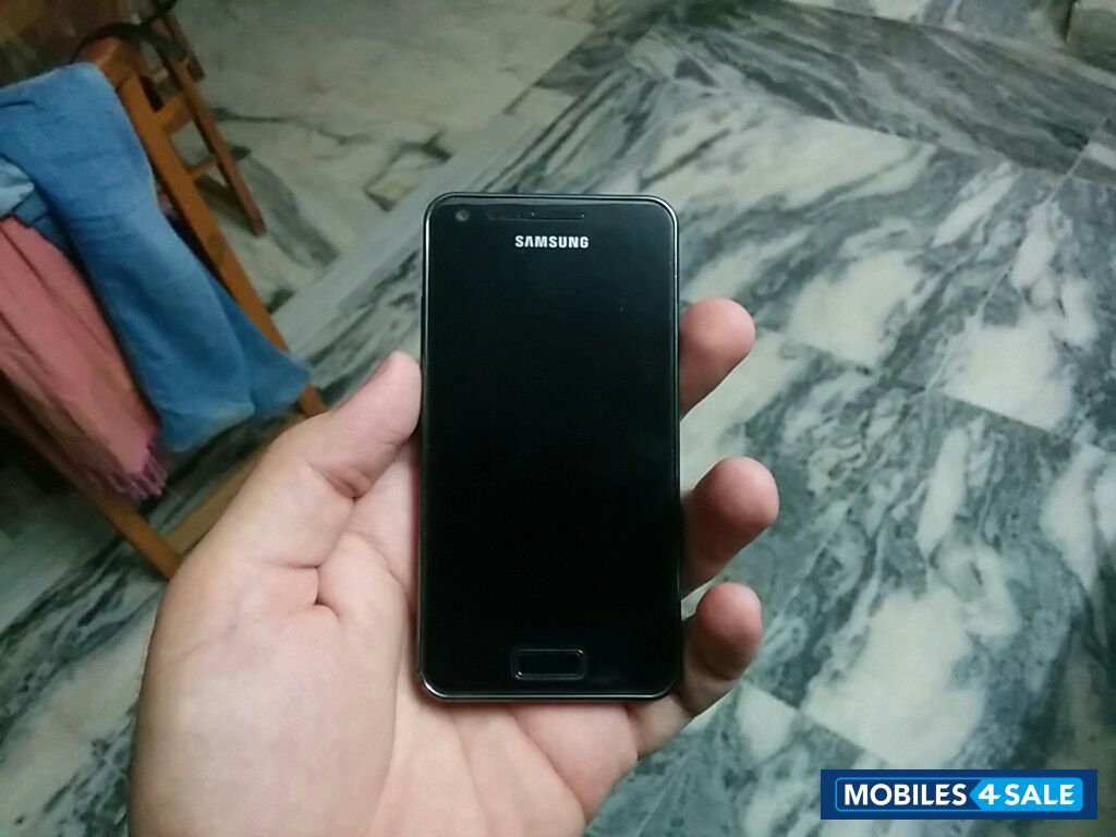 Black Samsung Galaxy S Advance I9070