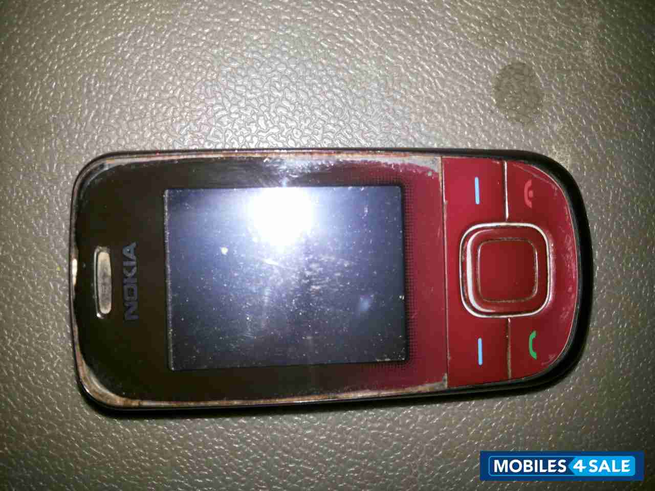 Brown Nokia 3300