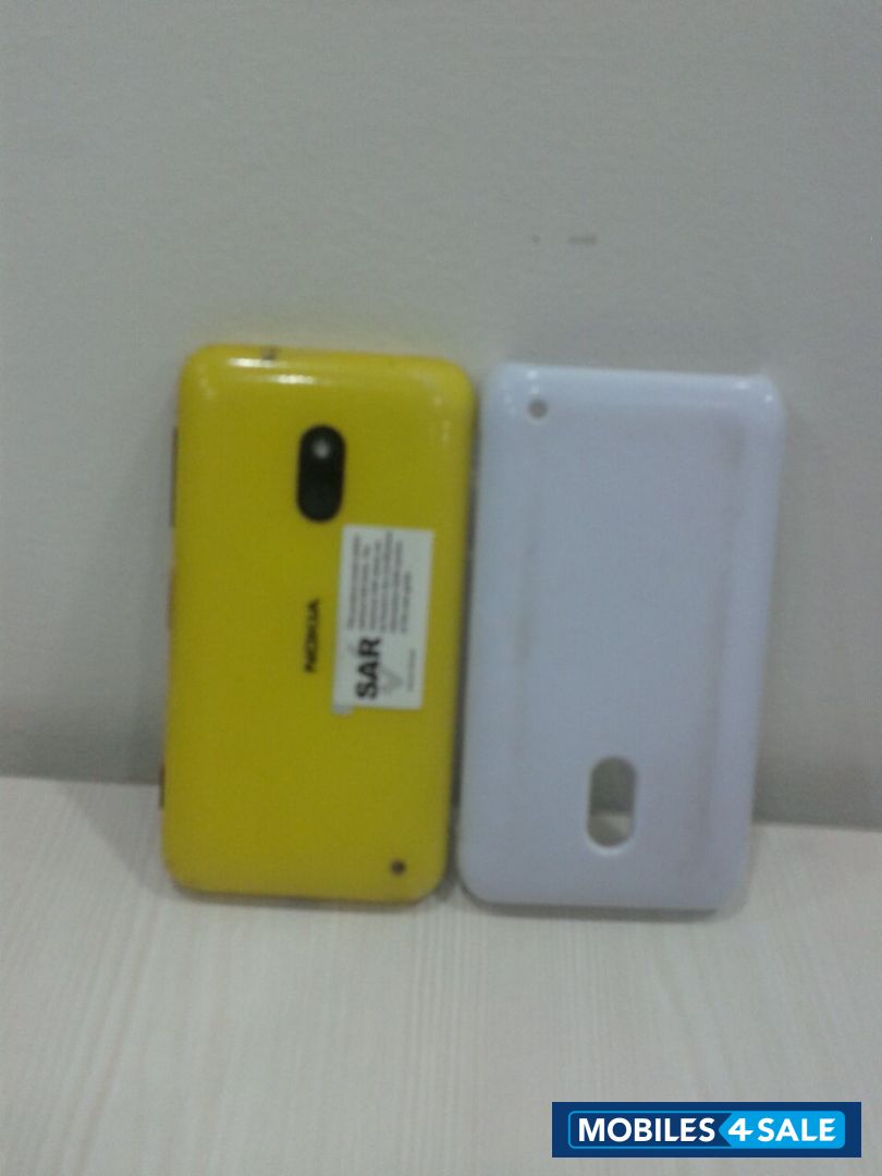 Yellow Nokia Lumia 620