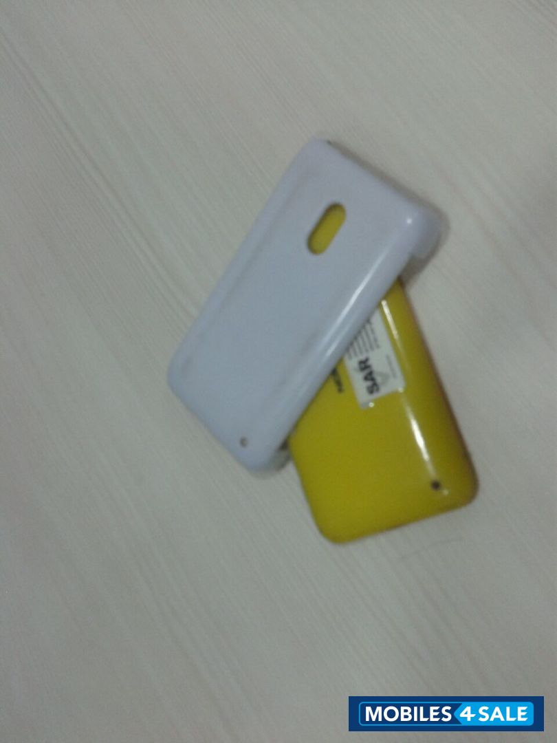 Yellow Nokia Lumia 620