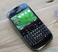 Black Nokia E6 Touch n Type