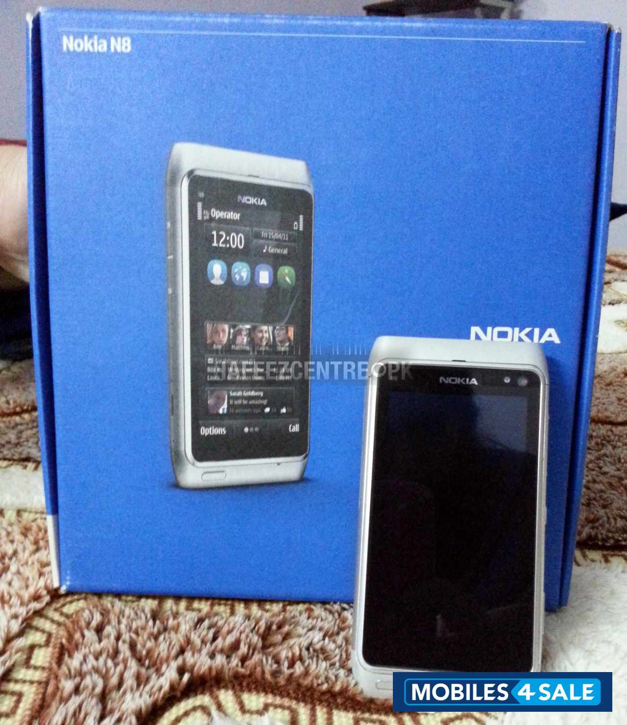 Silver Nokia N8