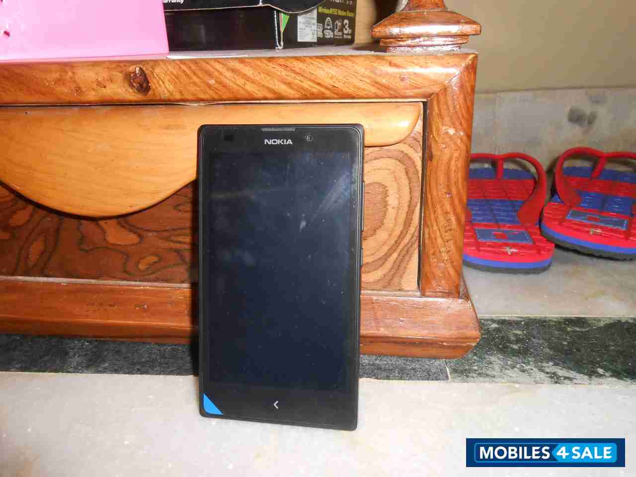 Black Nokia XL Dual SIM