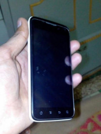 White Karbonn A21