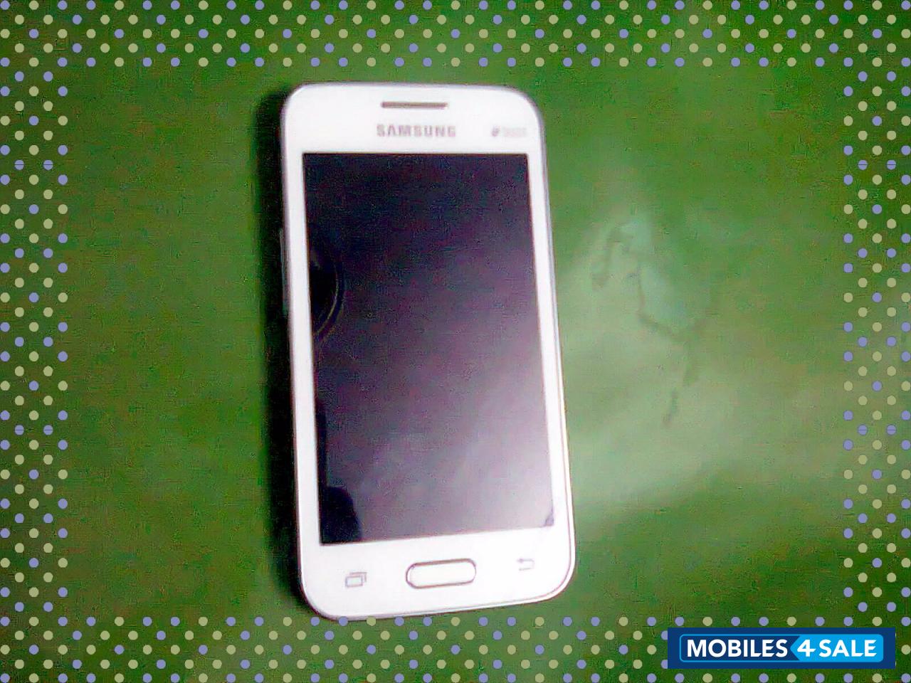 White Samsung Galaxy Ace NXT