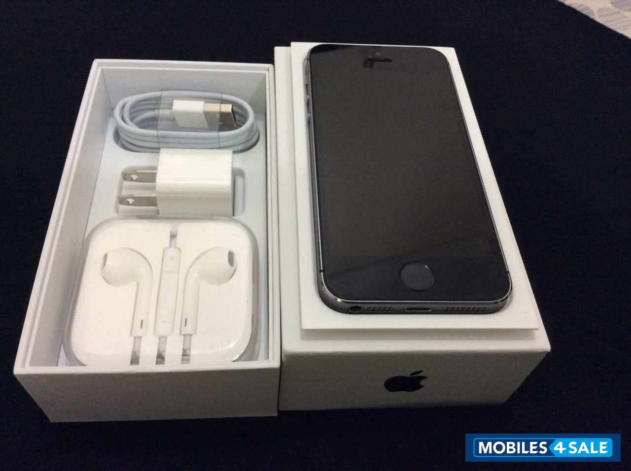 Black/space Grey Apple iPhone 5S