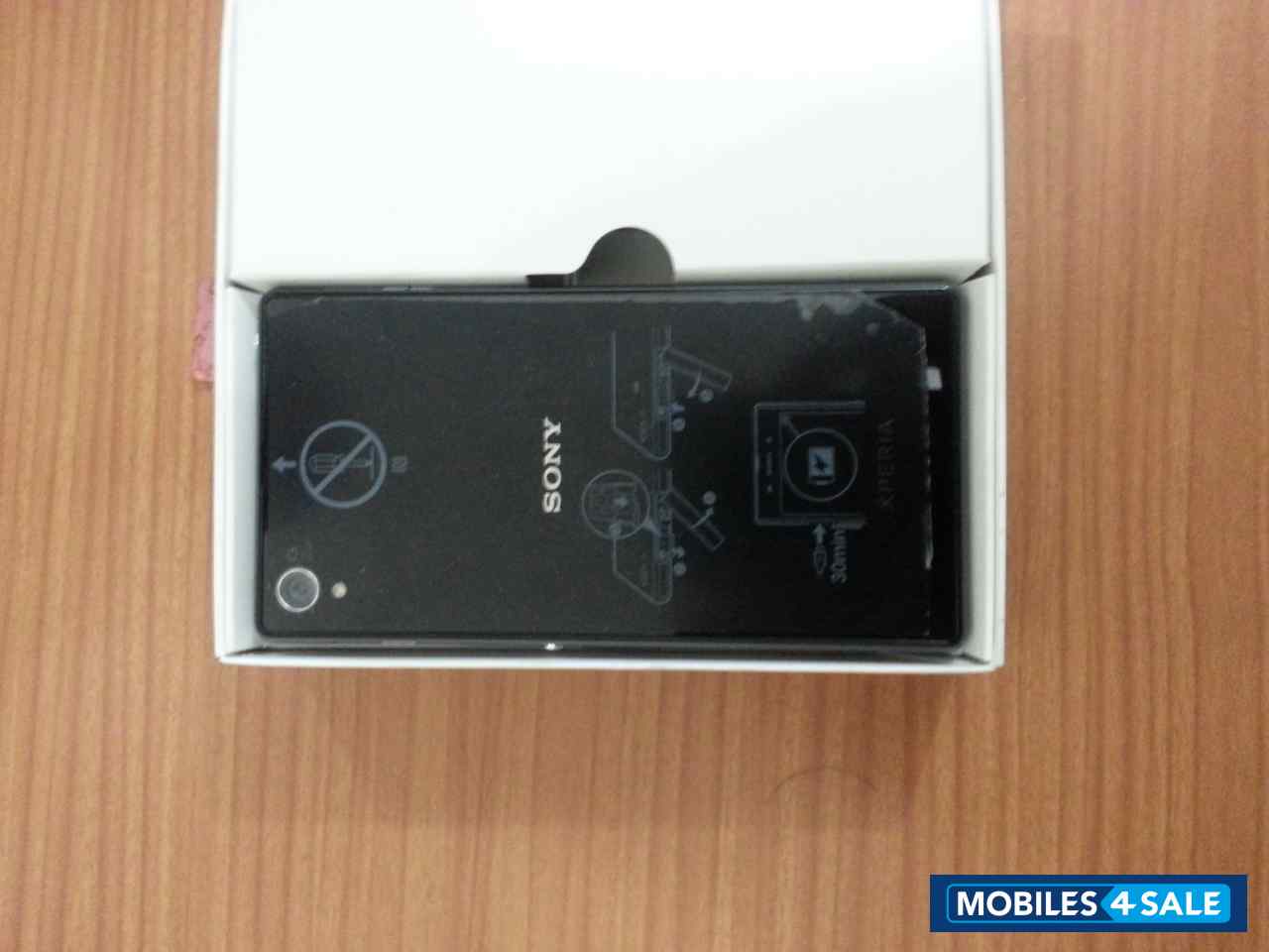 Black Sony Xperia Z1