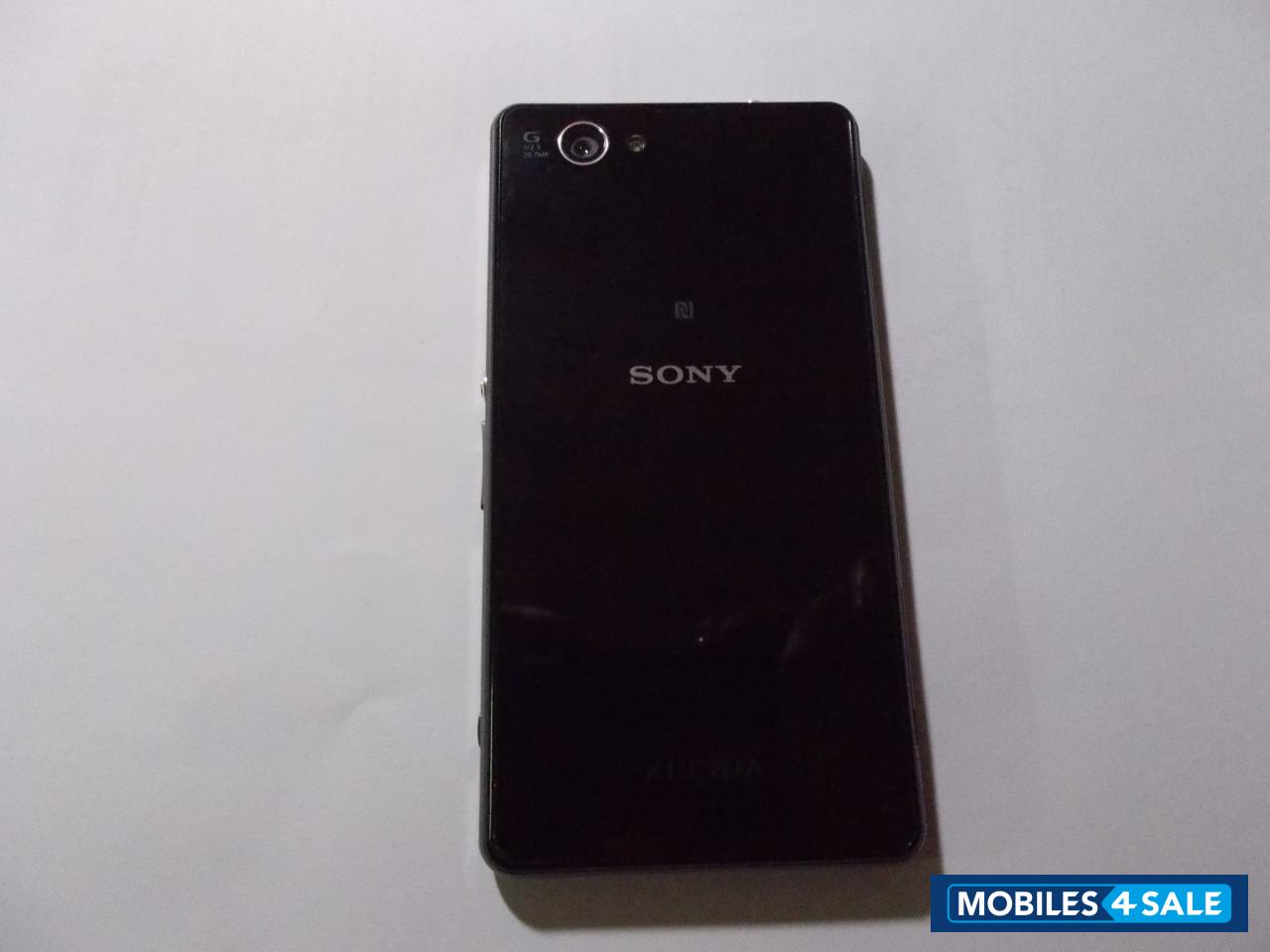 Black Sony Xperia Z1 Compact