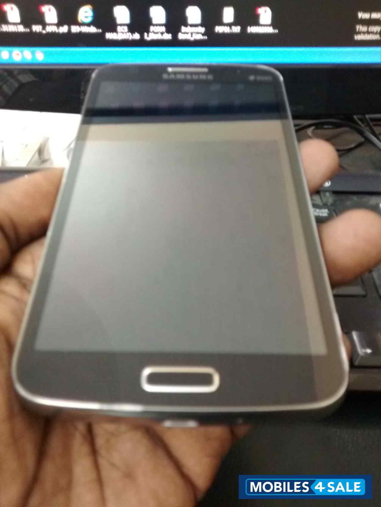 Black Samsung Galaxy Grand 2