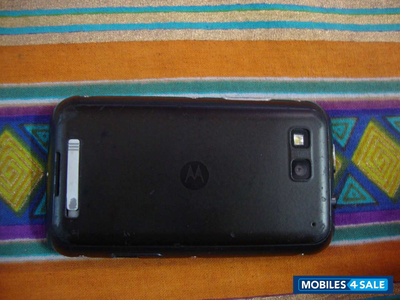 Black Motorola Defy Plus