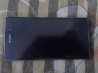 Black Sony Xperia Z1