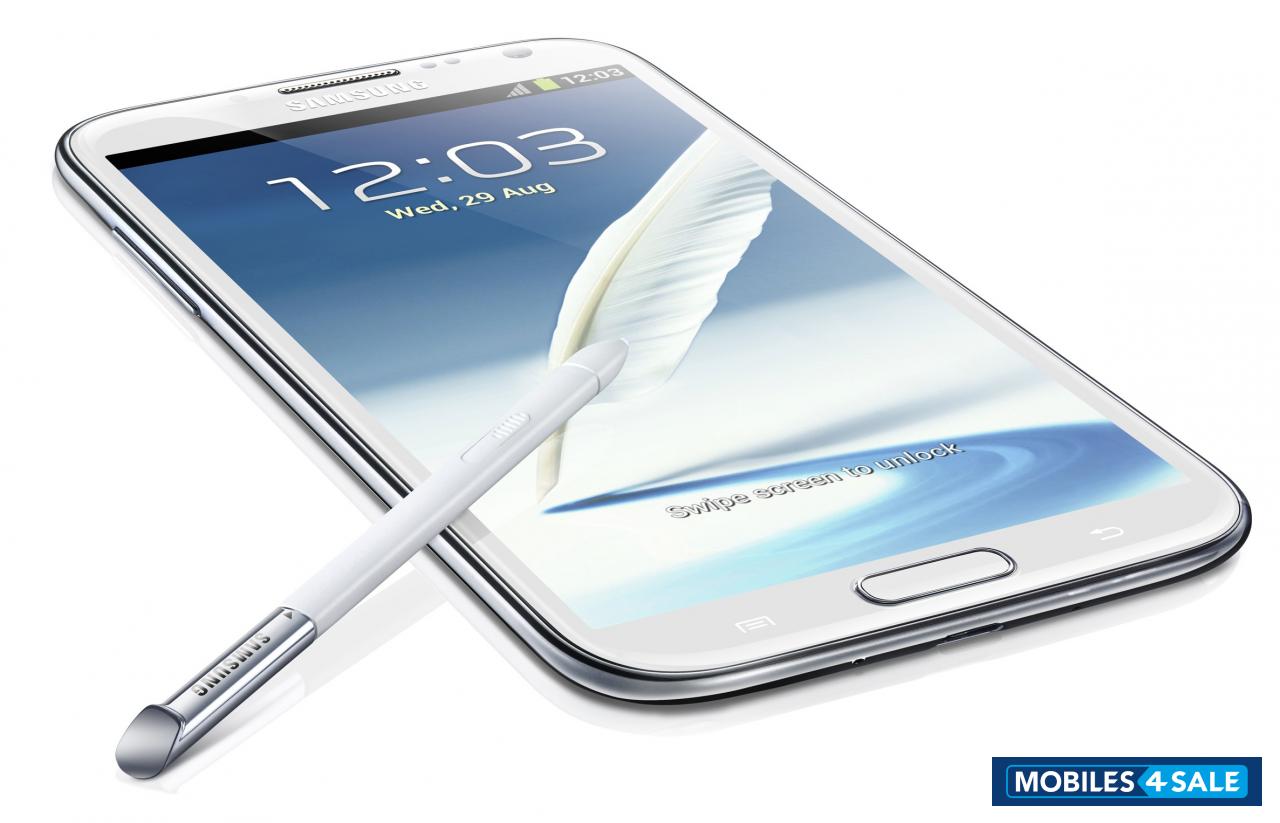 White Samsung Galaxy Note 2