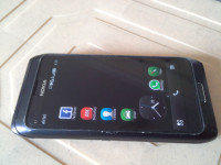 Black Nokia E7-00