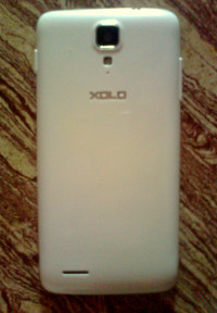 White Xolo Q700i