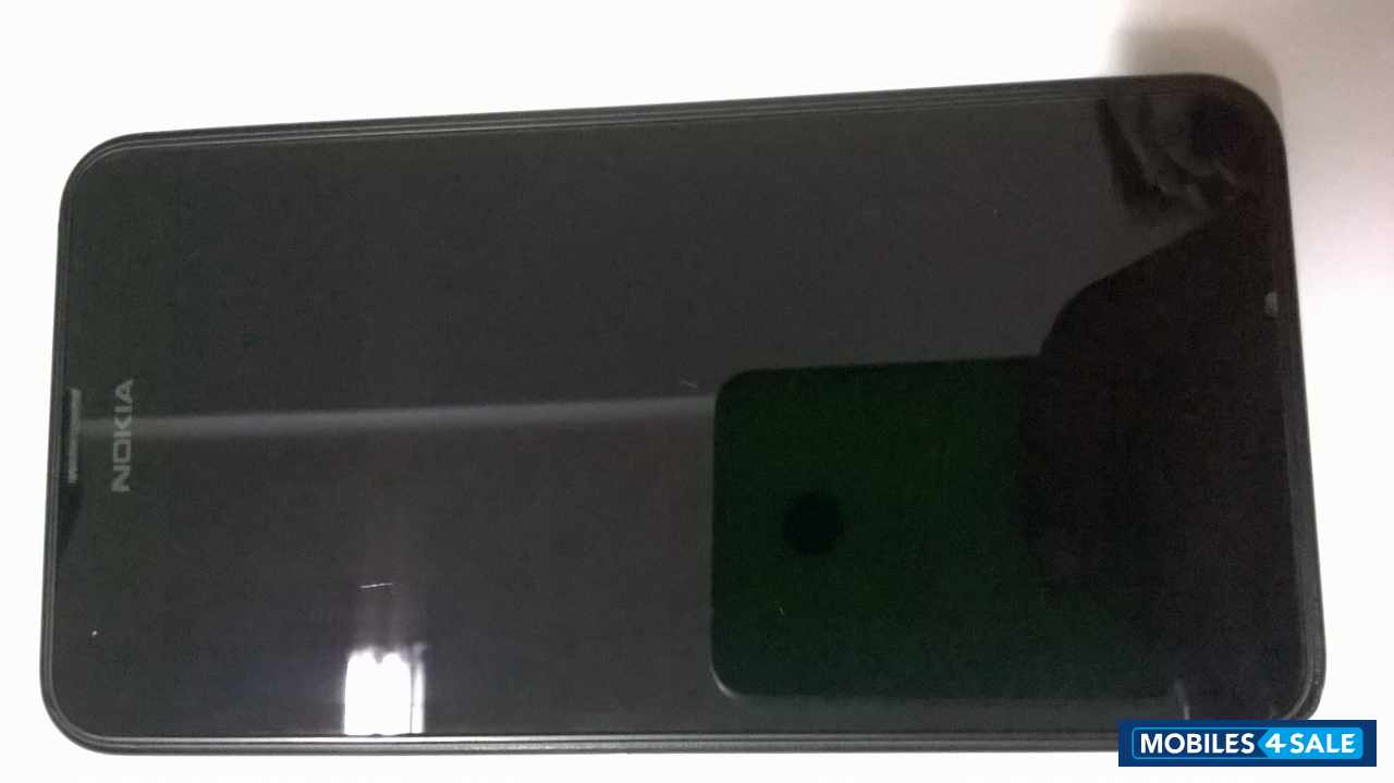 Black Nokia Lumia 630