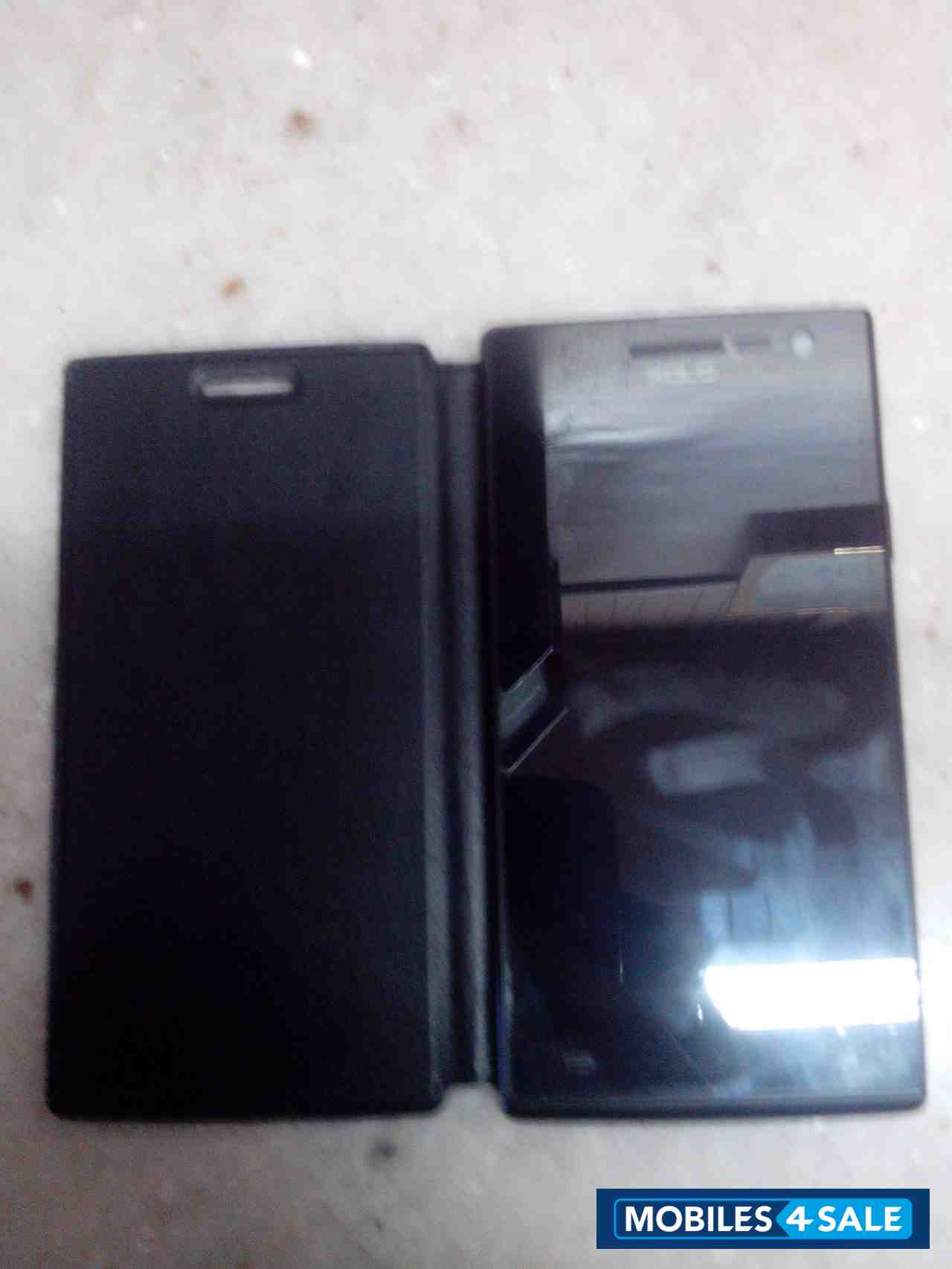 Black Xolo Q1010