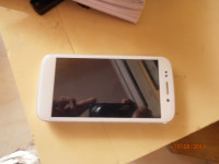 White Micromax Canvas 4 A210