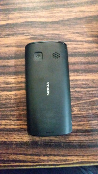 Black Nokia 500