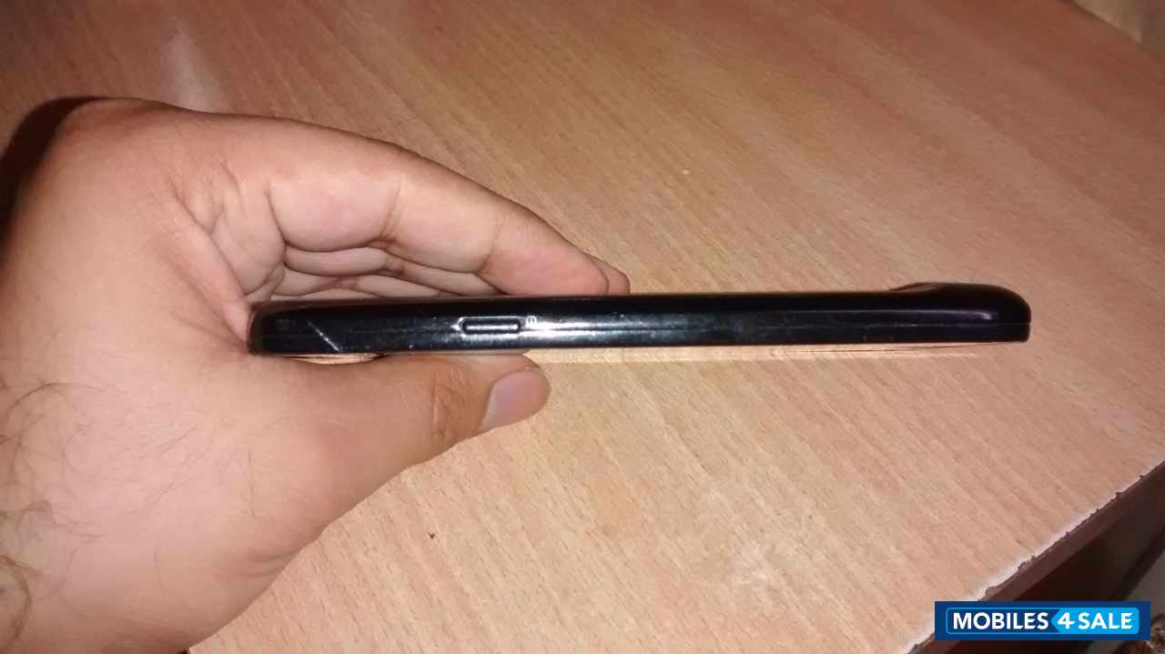 Black Samsung Galaxy S2