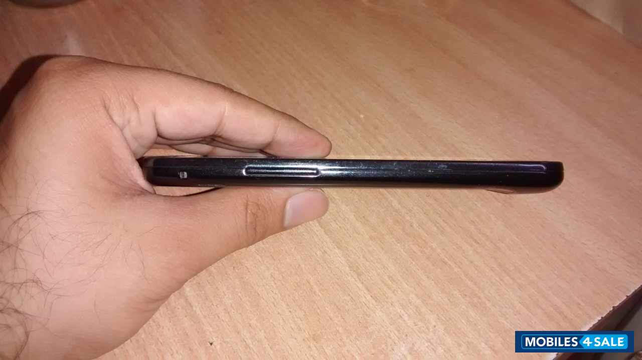 Black Samsung Galaxy S2