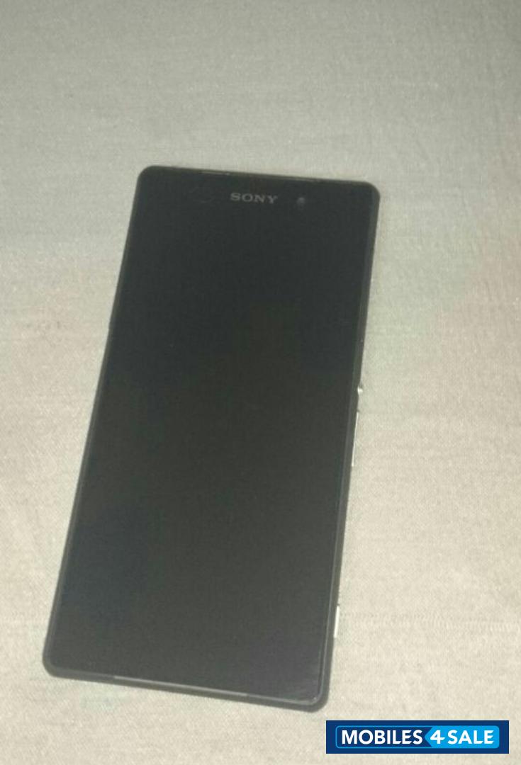 Black Sony Xperia Z2