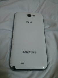 White Samsung Galaxy Note 2