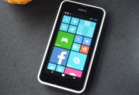 White Nokia Lumia 530