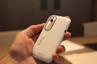 White HTC Desire XDS