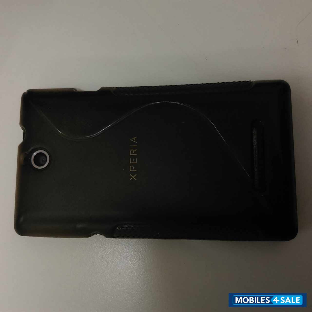 Black Sony Xperia E Dual