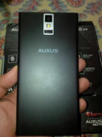 Black IBerry Auxus Note 5.5