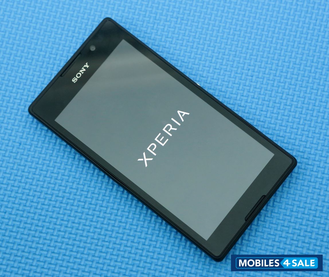 Black Sony Xperia C